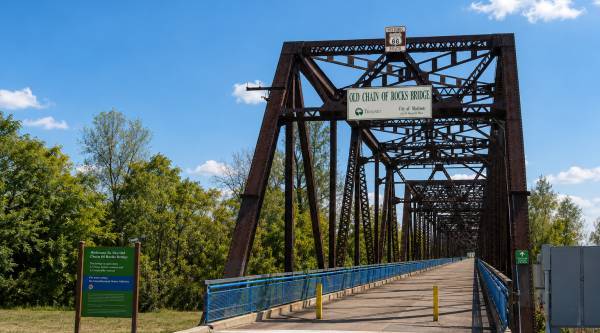Old Chain of Rocks Bridge