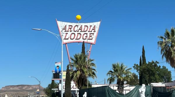 Arcadia Lodge Sign