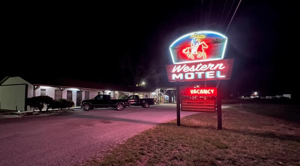 Western Motel Photo Op