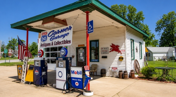 Route 66 Corner Garage Antiques & Collectables 