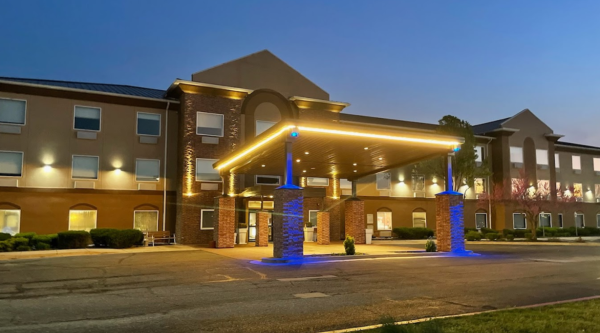 Comfort Inn & Suites Miami - Route 66