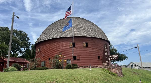 Arcadia Round Barn