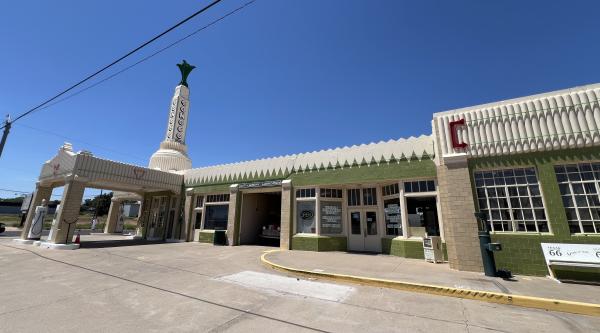 U-Drop-Inn Cafe