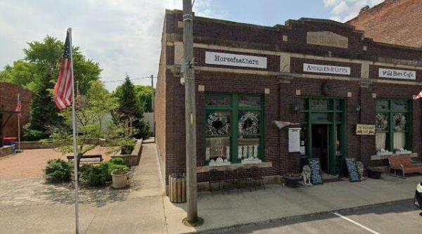 Wild Hare Cafe & Horsefeathers