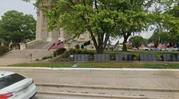 Macoupin County Courthouse