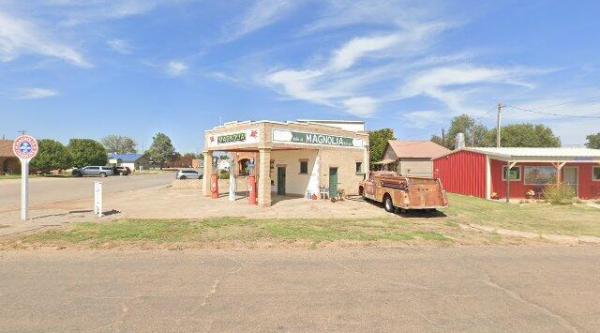 Magnolia Gas Station - TX (Shamrock)