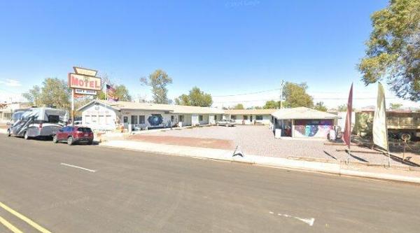Aztec Motel