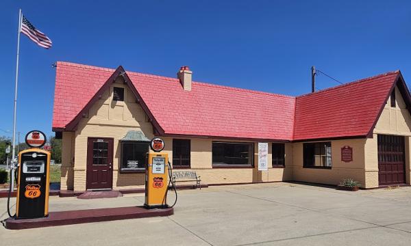 Baxter Springs Visitors Center