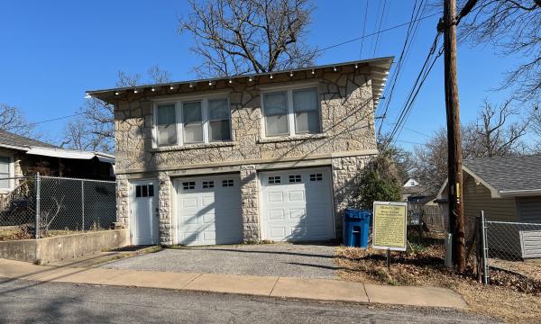 Bonnie and Clyde shootout garage