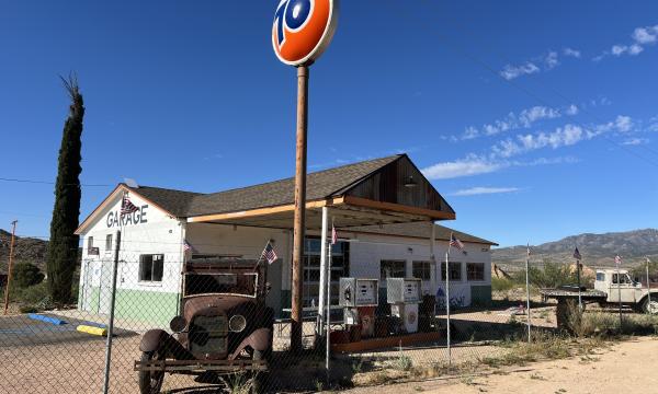 Old 76 Station