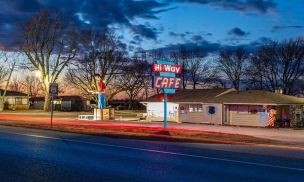Hi-Way Cafe Roadside Photo Stop