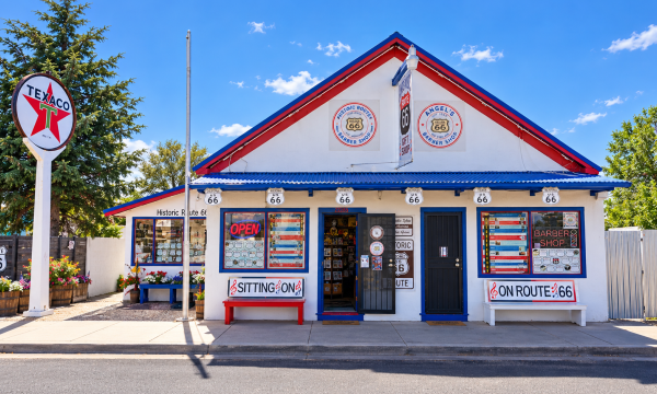 Angel’s Barbershop & Route 66 Gift Shop