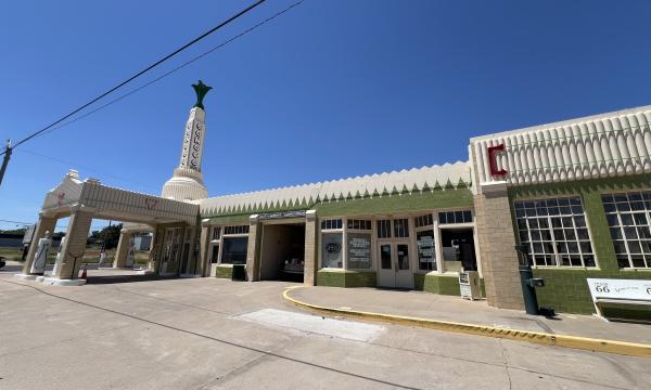 U-Drop-Inn Cafe