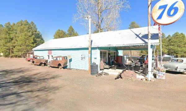 Parks in the Pines General Store