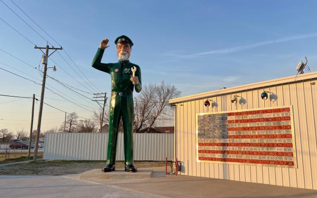 Big A: Texaco Giant