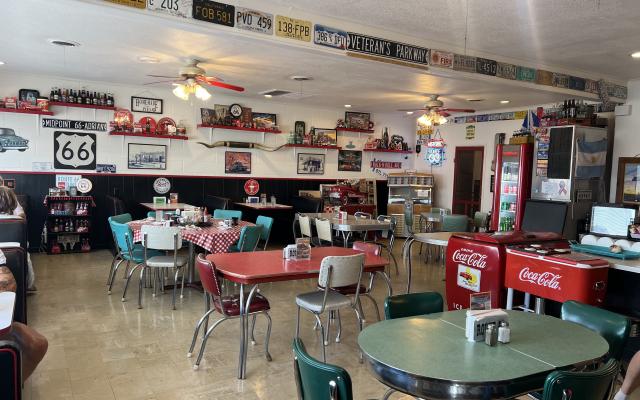 MidPoint Cafe