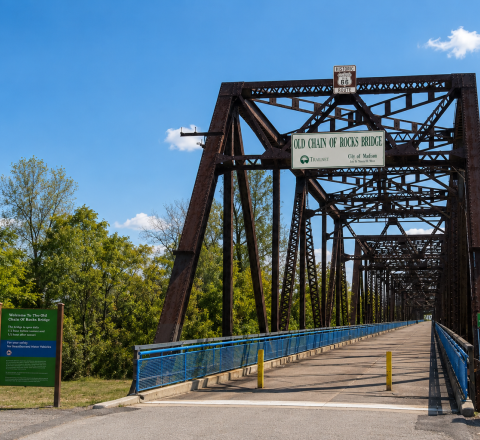 Old Chain of Rocks Bridge