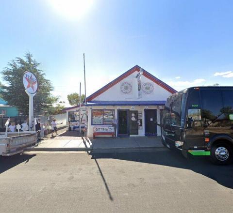 Angel & Vilma Delgadillo's Original Route 66 Gift Shop