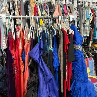 Poooh’s New and Bearly Used Resale Shop