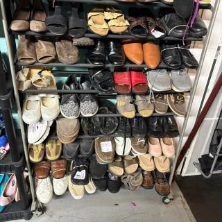 Poooh’s New and Bearly Used Resale Shop