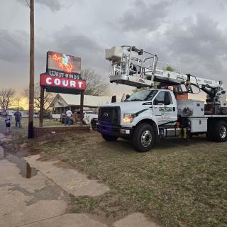 West Winds Court Neon Sign
