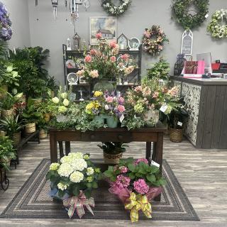 Lucille’s Flowers & Gifts