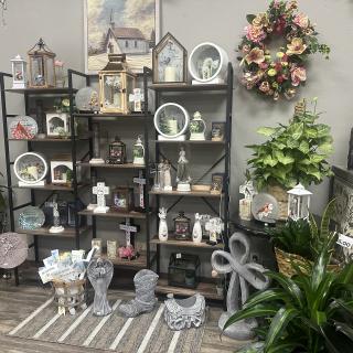 Lucille’s Flowers & Gifts