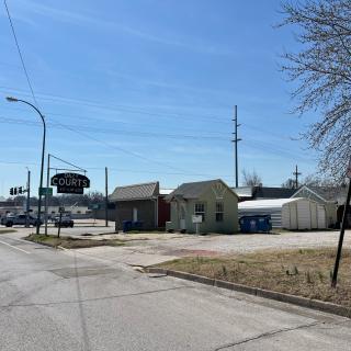 Dazy Motel