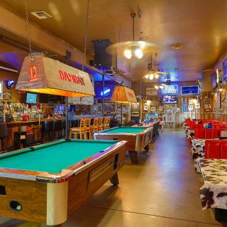 Dambar & Steakhouse