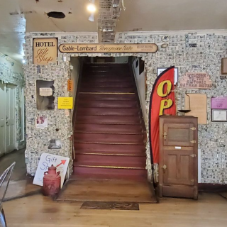 Oatman Hotel Restaurant & Bar