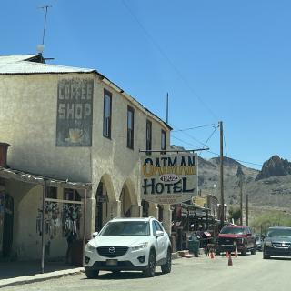 Oatman Hotel Restaurant & Bar