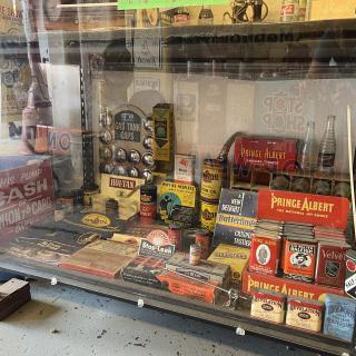 Pete's Route 66 Gas Station Museum