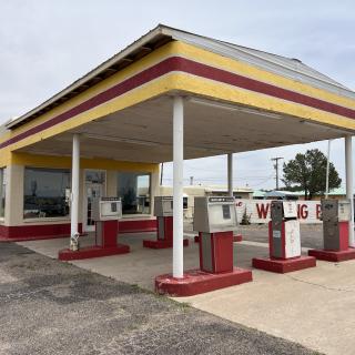 Whiting Bros Gas Station (Sal & Inez's Service Station)