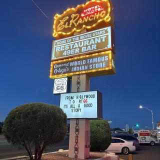 El Rancho Hotel