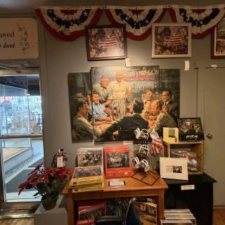 Cherry’s Art Emporium on the Square