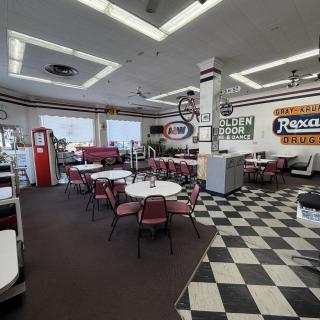 Carthage Deli & Ice Cream