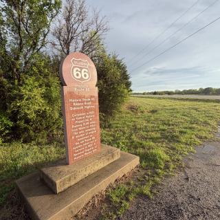 Historic Ribbon Road & Monument