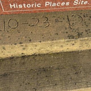Historic Ribbon Road & Monument