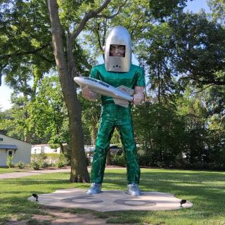 Gemini Giant