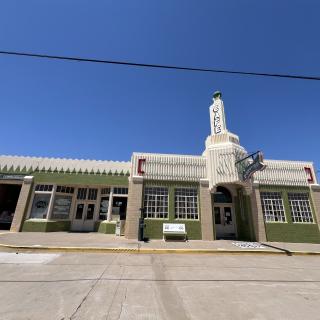 U-Drop-Inn Cafe