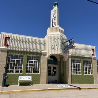 U-Drop-Inn Cafe